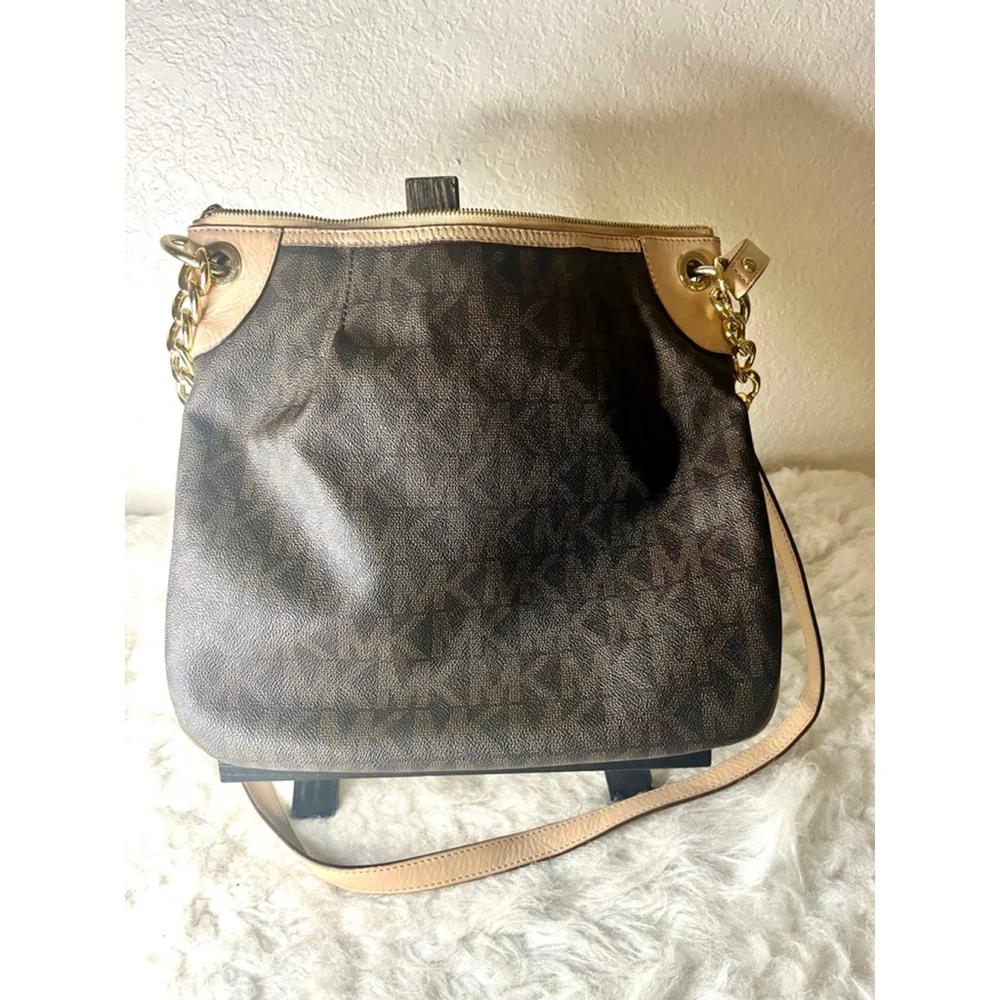 Michael kors Bedford Jet Set Brown Convertible Shoulder Bag with Crossbody strap